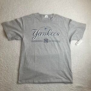 NEW with tags New York Yankees men's grey CSA tshirt Y2K mlb L